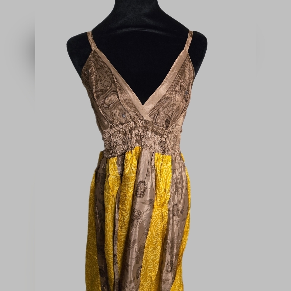Chic Brown and Yellow Midi Dress NWT - Picture 5 of 5